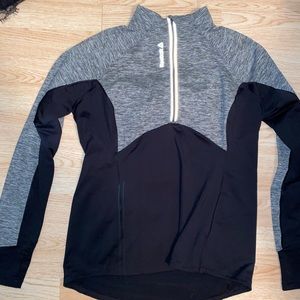 3/4 zip up